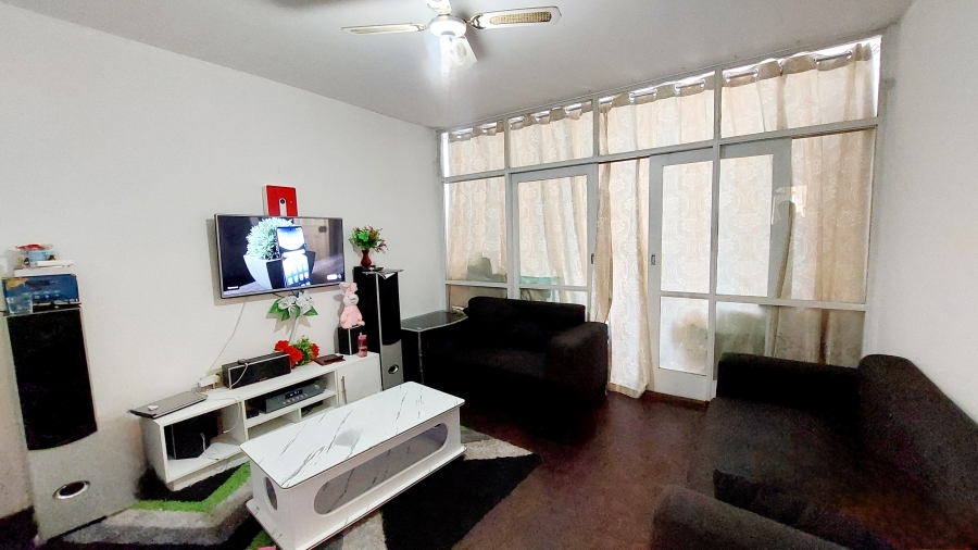 2 Bedroom Property for Sale in Townsend Estate Western Cape